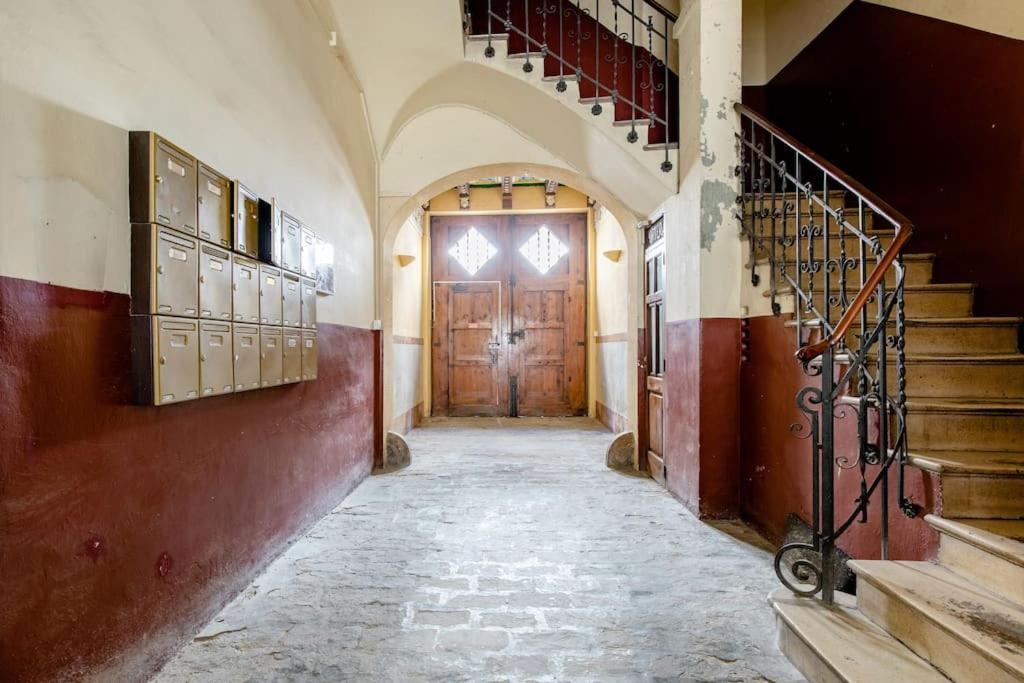 Appartamento Cozy Loft Patio+Pool +Wifi Valenza Esterno foto