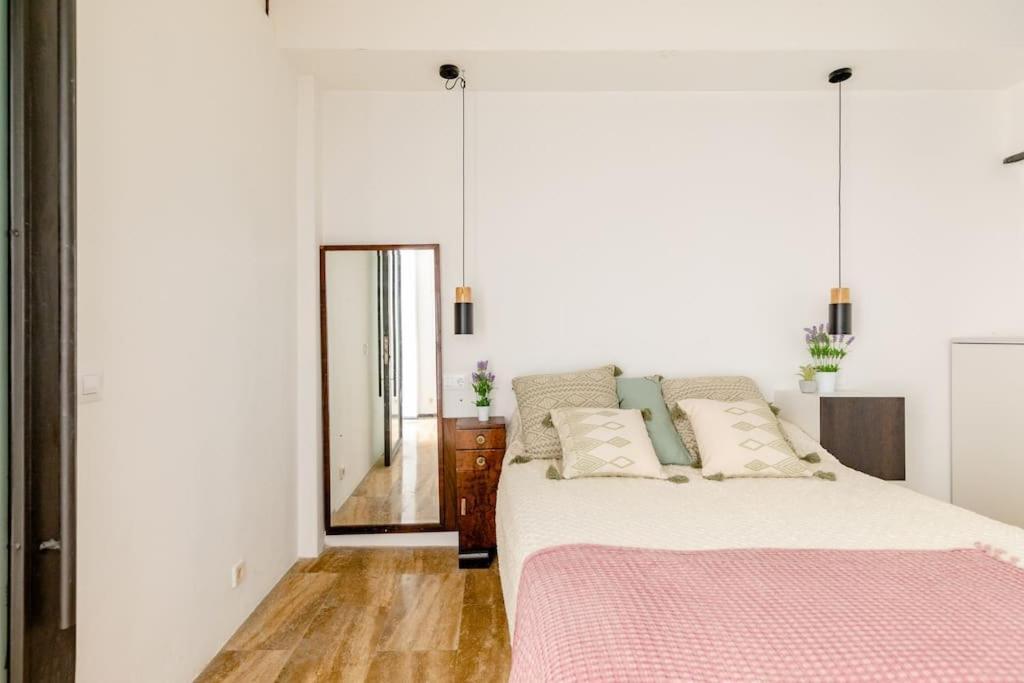 Appartamento Cozy Loft Patio+Pool +Wifi Valenza Esterno foto
