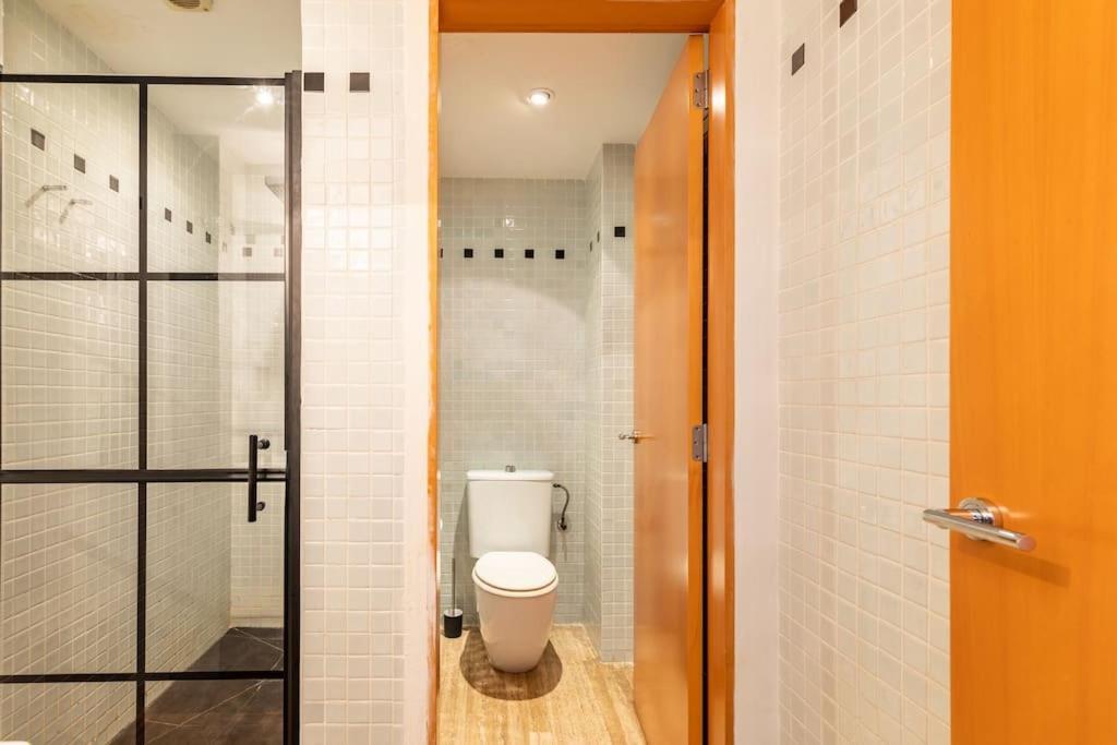 Appartamento Cozy Loft Patio+Pool +Wifi Valenza Esterno foto